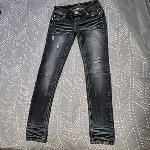 Women's Almost Famous Jeans Size 5